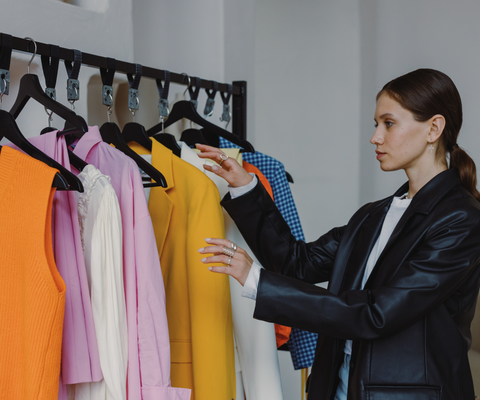 Decoding Dress-Codes: The Business Woman's Guide
