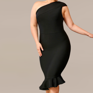 This must-have bandage dress is chic and elegant making it a go-to piece for any event. Its heavyweight bandage fabric provides optimal support, hugging your curves all the way through. Its asymmetrical neckline and mermaid bottom add a flirty flair to its form-fitting silhouette. Plus size curvy fashion